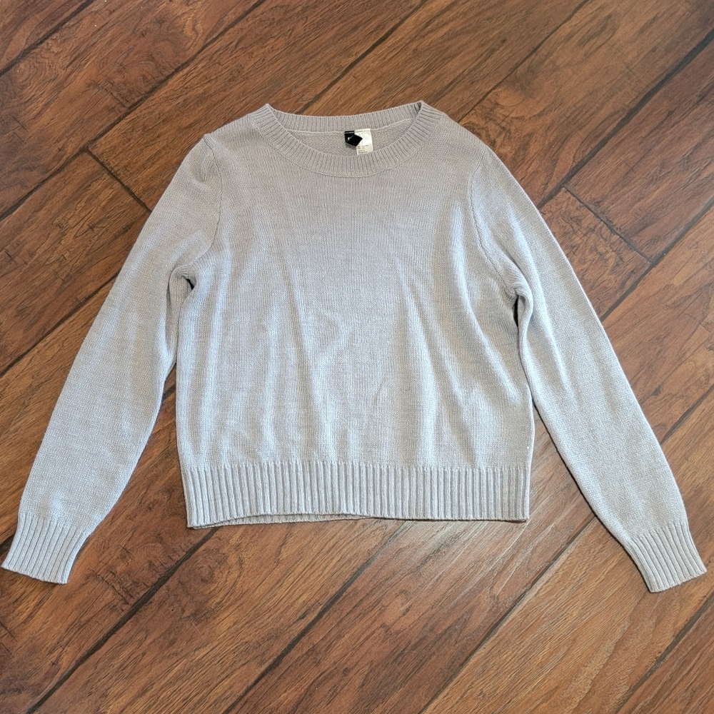 H&M sweater - Picture 1 of 6